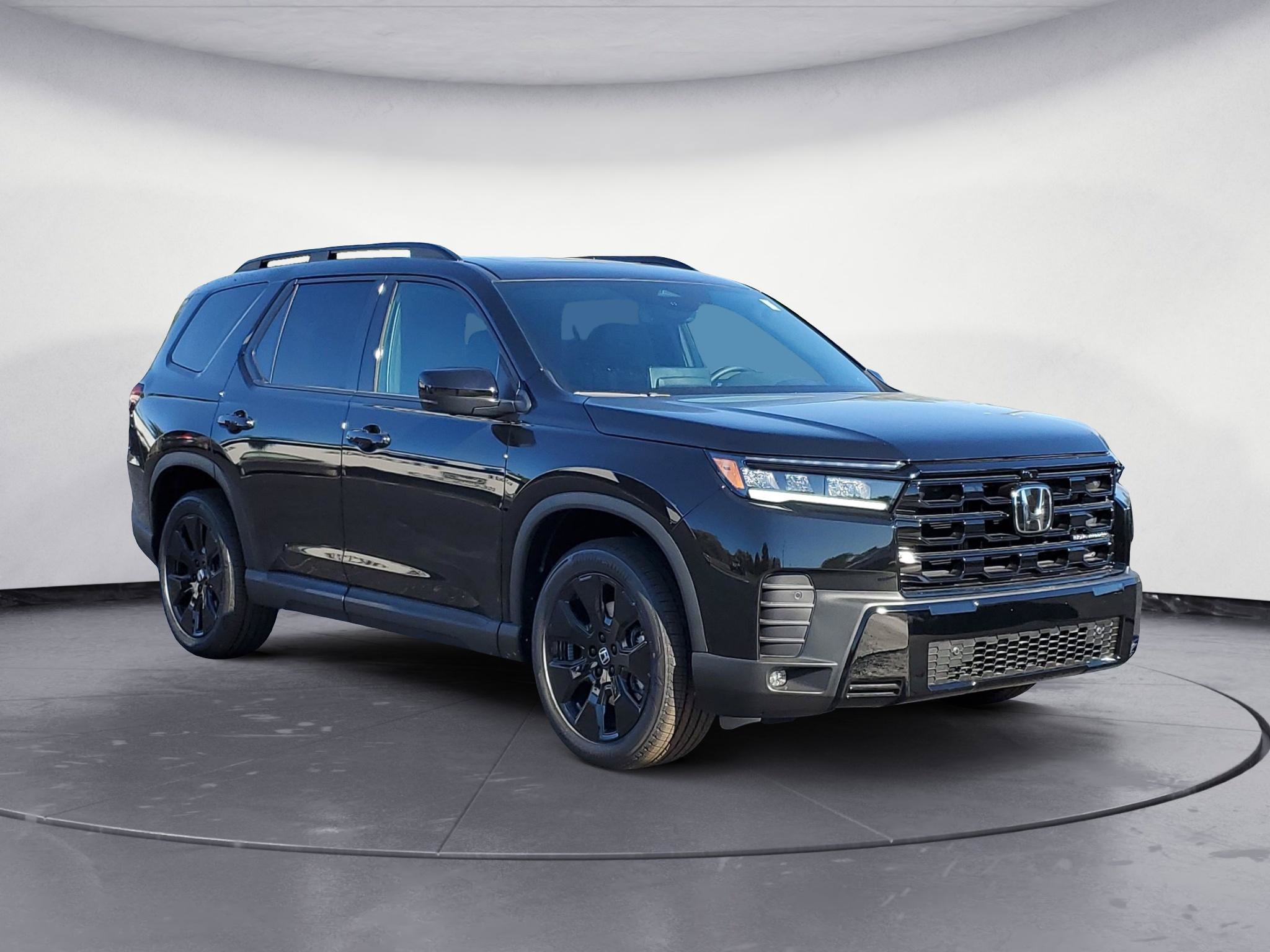 New 2026 Honda Pilot Black Edition image 2
