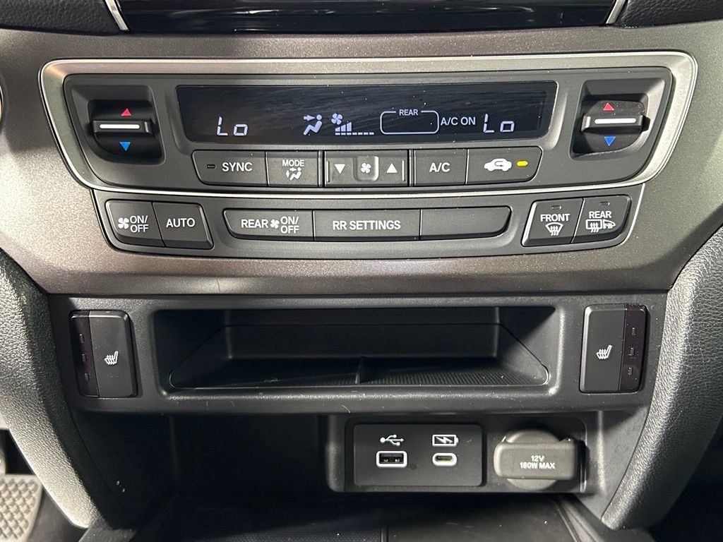 Used 2025 Honda Passport EX-L image 22