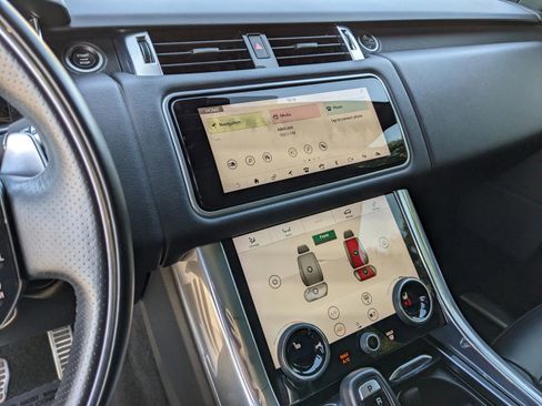 Used 2022 Land Rover Range Rover Sport HSE Silver Edition image 22