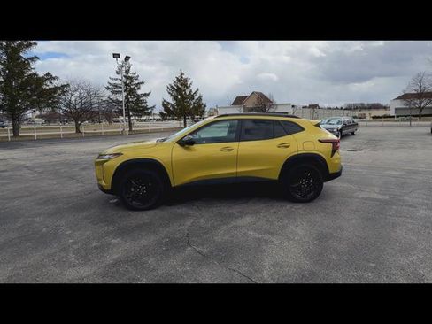 Used 2024 Chevrolet Trax ACTIV w/ Driver Confidence Package image 29