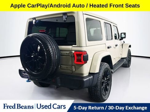Used 2022 Jeep Wrangler Unlimited Sahara w/ Cold Weather Group image 9