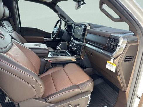 New 2025 Ford F150 King Ranch w/ FX4 Off-Road Package image 15