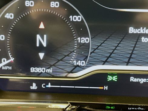 Used 2024 GMC Sierra 1500 Elevation image 19