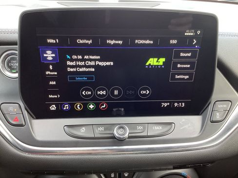 Used 2025 Chevrolet Blazer LT FWD image 21
