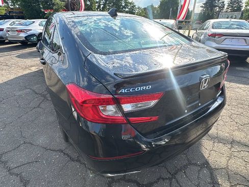 Used 2022 Honda Accord Sport image 7