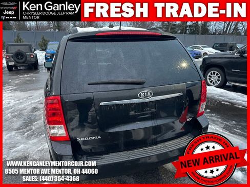 Used 2012 Kia Sedona EX w/ Luxury Pkg image 9