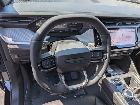 New 2026 Jeep Cherokee Limited AWD/4WD image 15