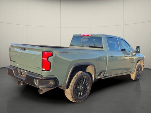 Used 2025 Chevrolet Silverado 2500 LTZ w/ Trail Boss Package image 8