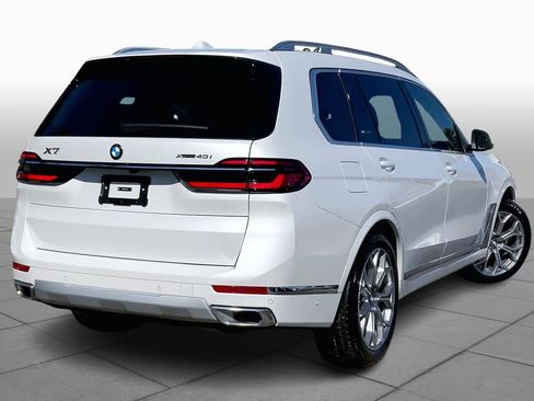 Used 2026 BMW X7 xDrive40i image 13