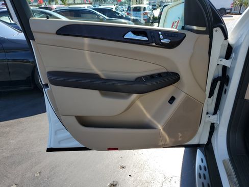 Used 2018 Mercedes-Benz GLE 350 image 13