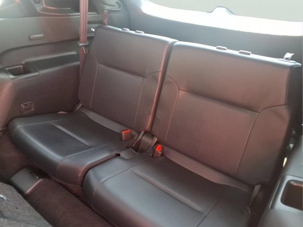 Used 2025 Mitsubishi Outlander SE AWD/4WD image 23