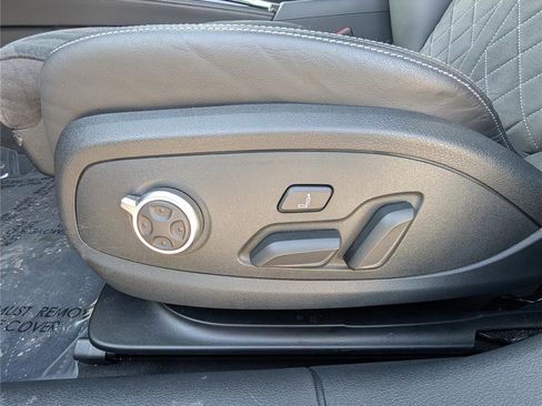 Used 2023 Audi S5 Prestige w/ Prestige Package image 23