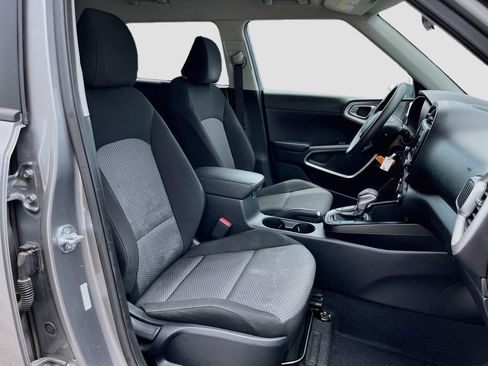 Certified 2024 Kia Soul LX w/ Option Group 015 FWD image 30