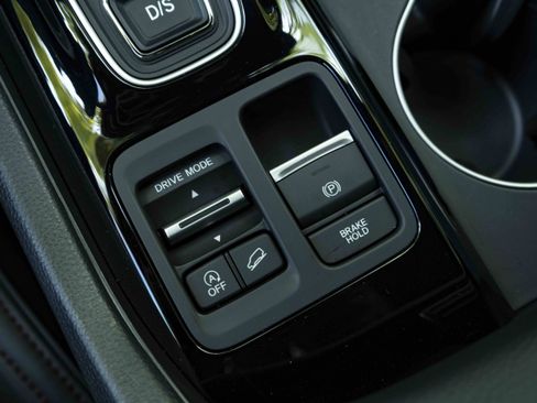 Used 2026 Honda Pilot Black Edition image 29