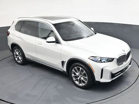 Used 2026 BMW X5 xDrive40i image 26