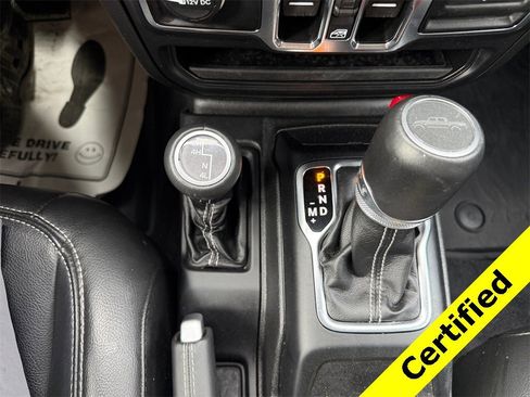 Certified 2022 Jeep Gladiator Overland w/ Popular Equipment Package image 27