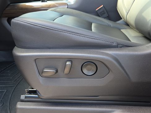 Used 2025 Chevrolet Silverado 1500 LT Trail Boss w/ Convenience Package II image 22