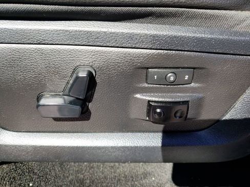 Used 2015 RAM 2500 Laramie image 16