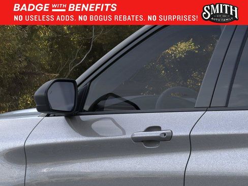 New 2026 Ford Explorer Active RWD image 21