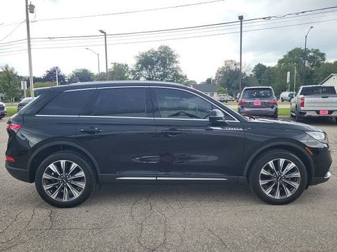 Used 2021 Lincoln Corsair Reserve w/ Equipment Group 201A image 22