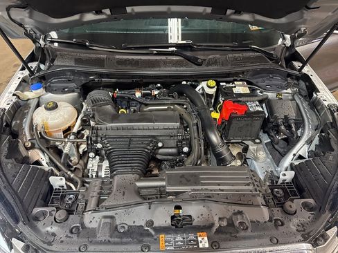 Used 2024 Lincoln Corsair Reserve image 23