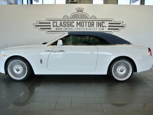 Used 2019 Rolls-Royce Dawn image 7