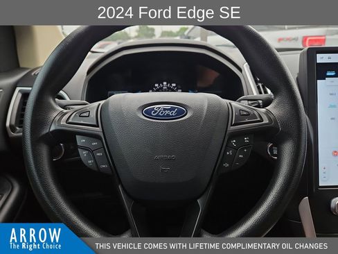 Used 2024 Ford Edge SE AWD/4WD image 27