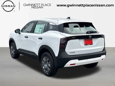 New 2026 Nissan Kicks S image 5