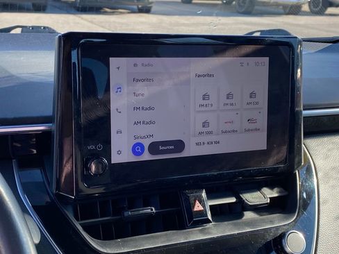 Used 2024 Toyota Corolla SE image 17