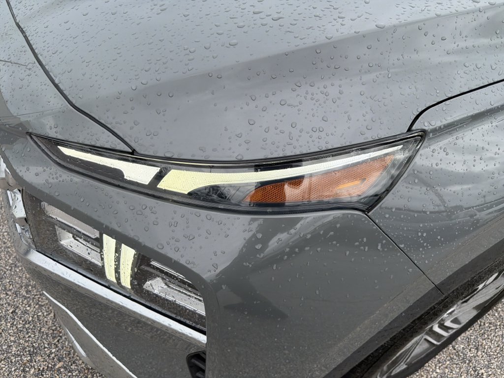 Used 2022 Hyundai Santa Fe SEL FWD image 8