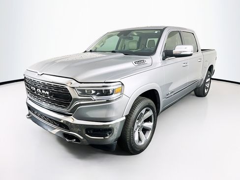Used 2019 RAM 1500 Limited AWD/4WD image 3