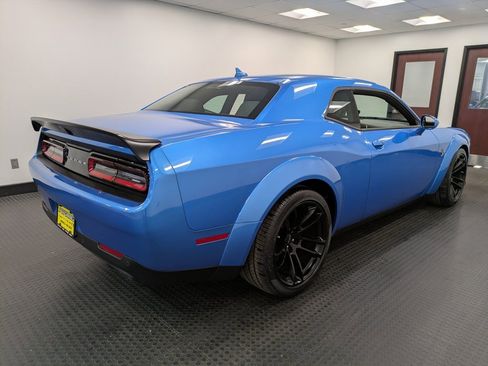 Used 2023 Dodge Challenger SRT Hellcat image 4