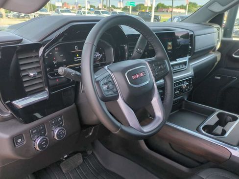 Used 2025 GMC Sierra 2500 SLT w/ Texas SLT Premium Package AWD/4WD image 10