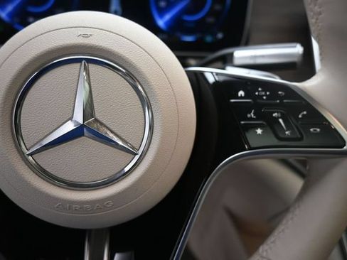 Certified 2022 Mercedes-Benz EQS 450+ Sedan image 14