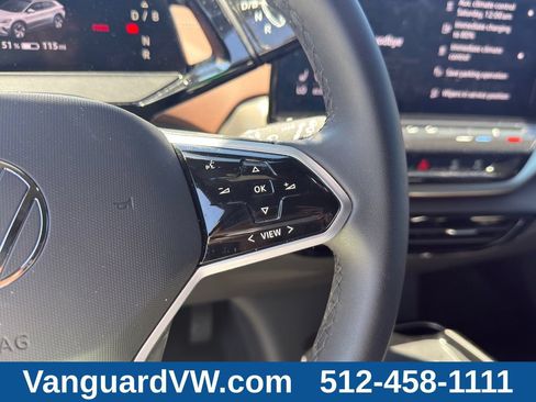 Used 2023 Volkswagen ID.4 Pro RWD image 18