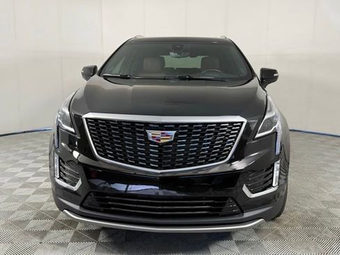Certified 2023 Cadillac XT5 Premium Luxury w/ Technology Package FWD image 12