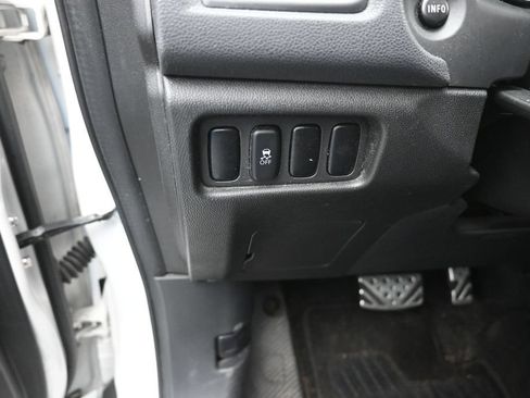 Used 2017 Mitsubishi Outlander Sport SEL FWD image 13