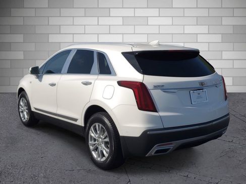 Used 2020 Cadillac XT5 Premium Luxury FWD image 2