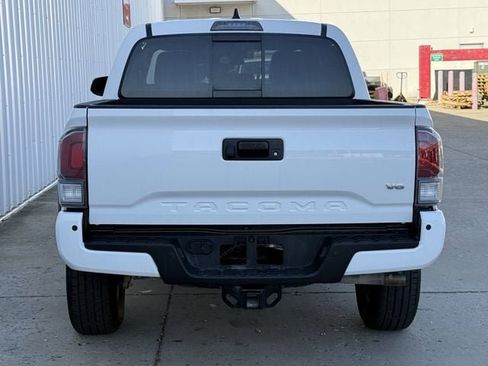 Used 2023 Toyota Tacoma TRD Off-Road w/ Technology Package image 5