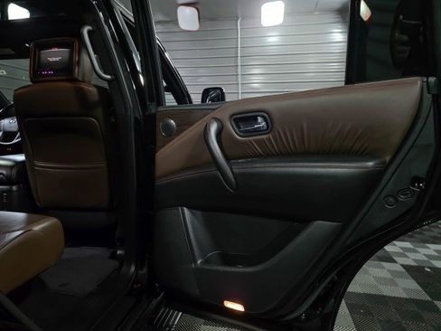 Used 2020 Nissan Armada Platinum w/ Platinum Reserve Package image 42