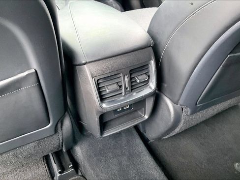 Used 2022 INFINITI QX50 Luxe w/ Appearance Package FWD image 34