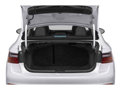 Used 2025 Volkswagen Jetta SE w/ Sunroof Package FWD image 11