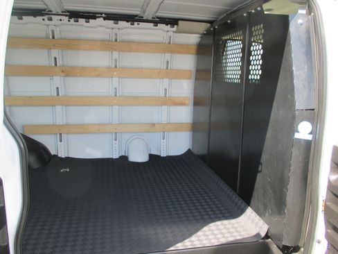 Used 2024 Chevrolet Express 2500 w/ Driver Convenience Package RWD image 10