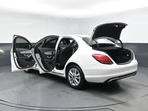 Used 2019 Mercedes-Benz C 300 4MATIC Sedan w/ Premium Package image 28