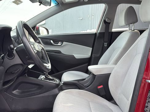 Used 2023 Hyundai Kona SEL w/ Convenience Package image 12