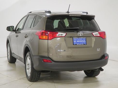 Used 2014 Toyota RAV4 XLE AWD/4WD image 7