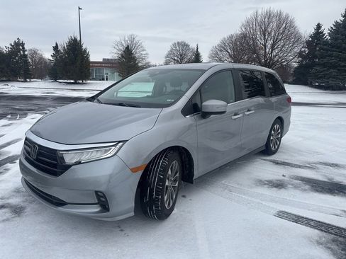 Certified 2023 Honda Odyssey EX-L image 4