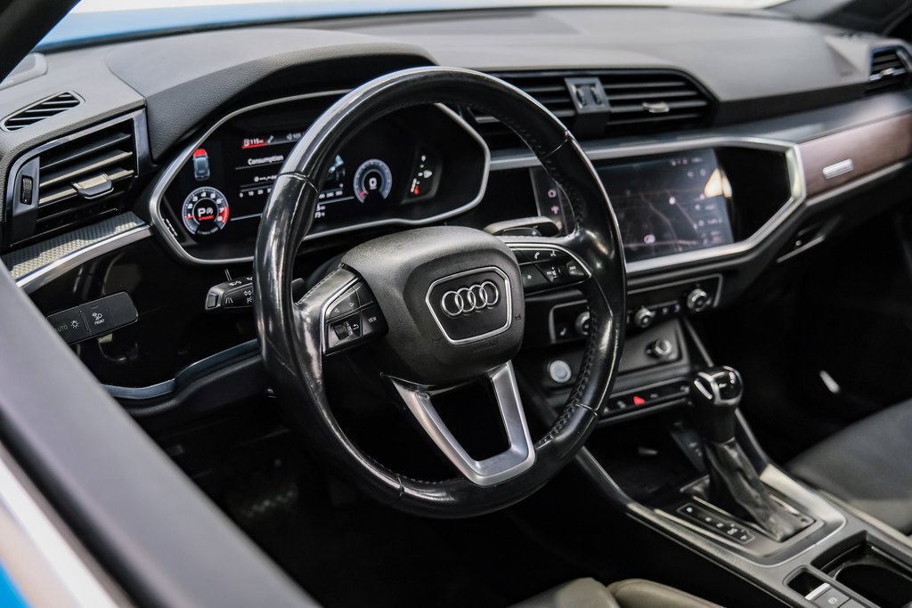 Used 2020 Audi Q3 2.0T Premium Plus w/ Premium Plus Package AWD/4WD image 18