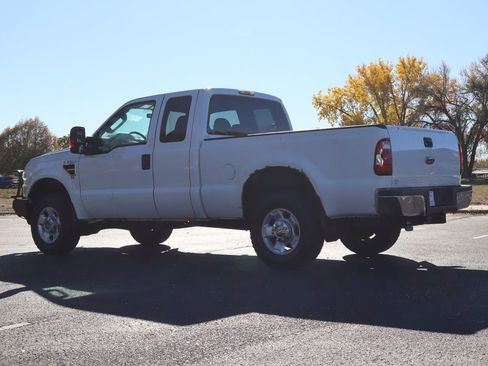 Used 2010 Ford F250 XLT image 7