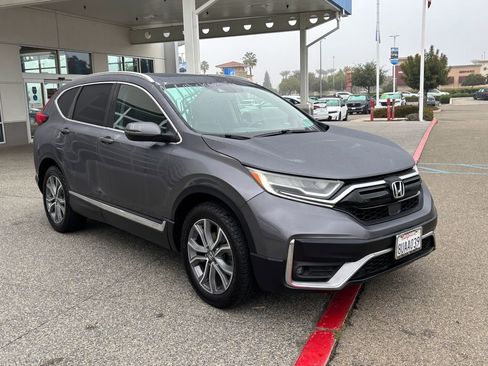 Used 2020 Honda CR-V Touring image 3
